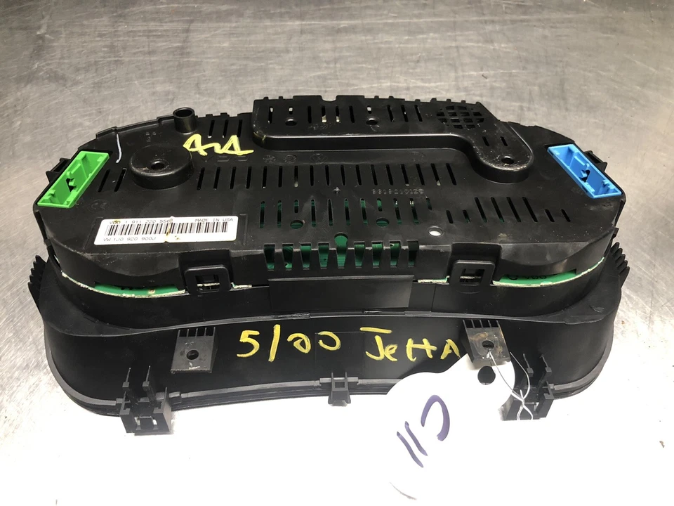 2000 Volkswagen Jetta M/T instrumento medidor de velocidade cluster - Imagem 4 de 4