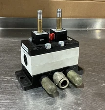 Aventics Pneumatic Solenoid Valve MAX 10 BAR 5812221000