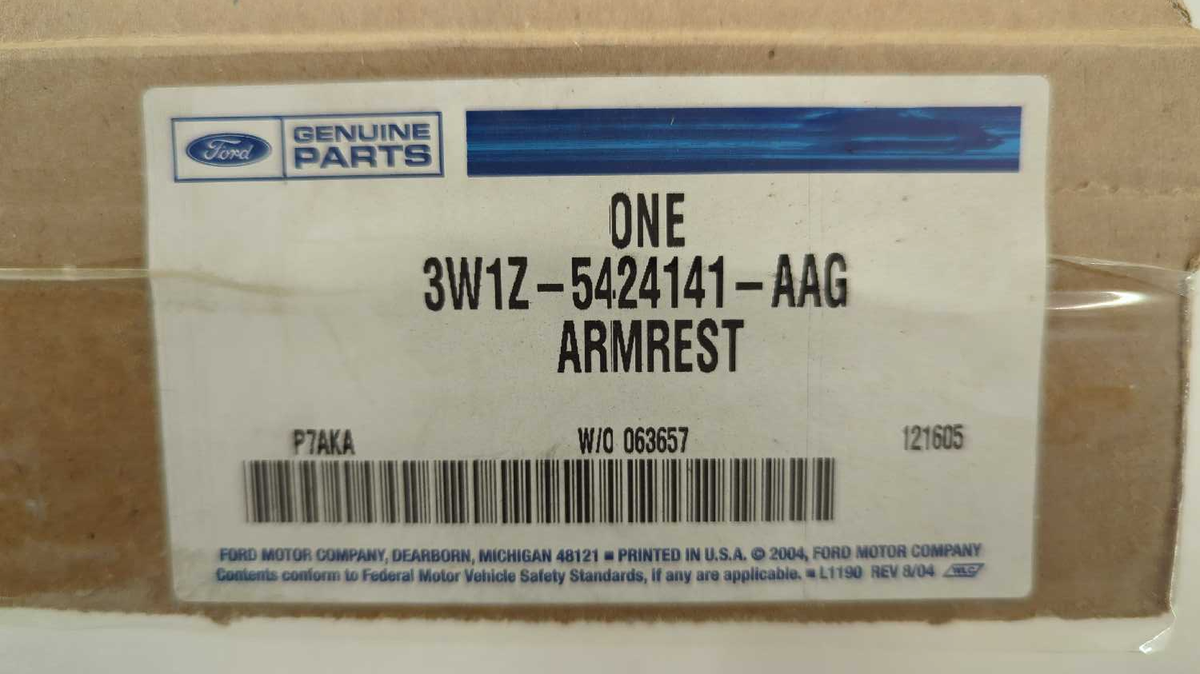 LINCOLN 3W1Z5424141AAG GENUINE OEM FACTORY ORIGINAL ARMREST for