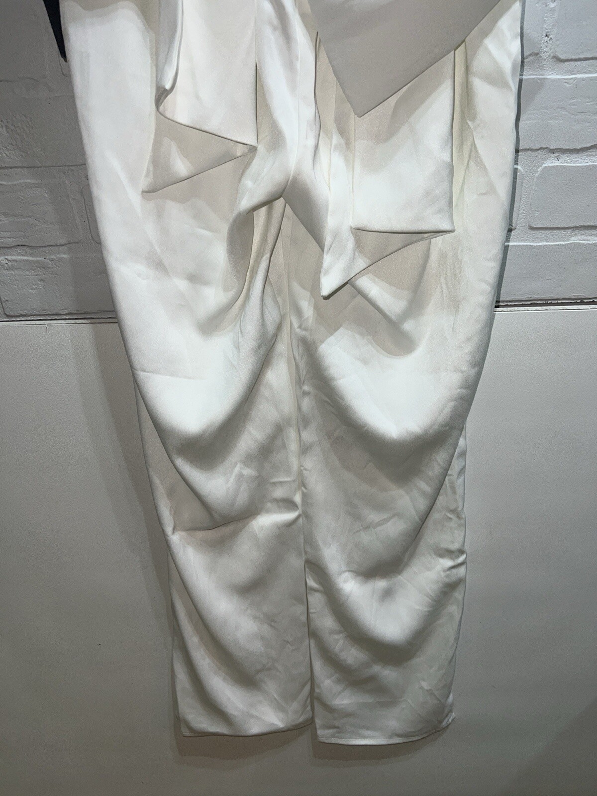 NWT! Lulus Beloved Bliss Ivory Strapless Slim Leg Bow Jumpsuit - Size XS $88 image 7