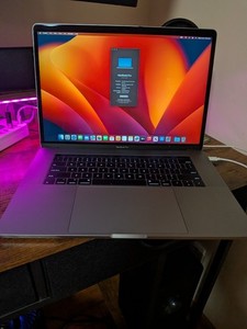 Apple MacBook Pro 15" 2017 i7 2.8GHz 16GB RAM 256GB SSD Retina A1707