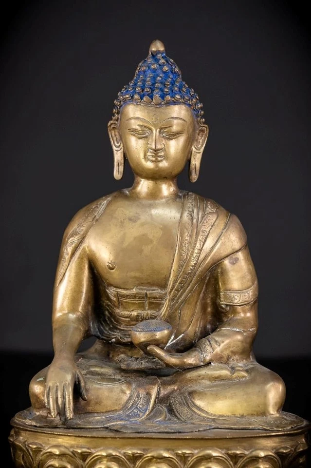 Escultura de bronce de Buda Guatama | Antigua estatua budista del sudeste asiático 16,2"_ Foto 2 de 4