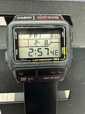【美品】昭和レトロ カシオ スポーツウォッチ SDB-300W CASIO SDB 300W Digital Watch 1980s Sports ALARM STOPWATCH Japan