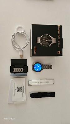 Huawei WATCH GT3 PRO Titanium mit 2 Ersatzarmbändern und 5 Ersatzarmbandgliedern