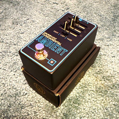 Walrus Audio Fundamental Series Ambient Reverb Digital Pedal for Electric Guitar