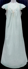 VTG Sopre Lingerie Size L Nylon/Lace Trim Short Sleeve Long Nightgown Mint Green