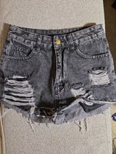 Shein Womens Shorts Size 4 Black Acid Wash Denim High Rise Distress Cheeky Chino