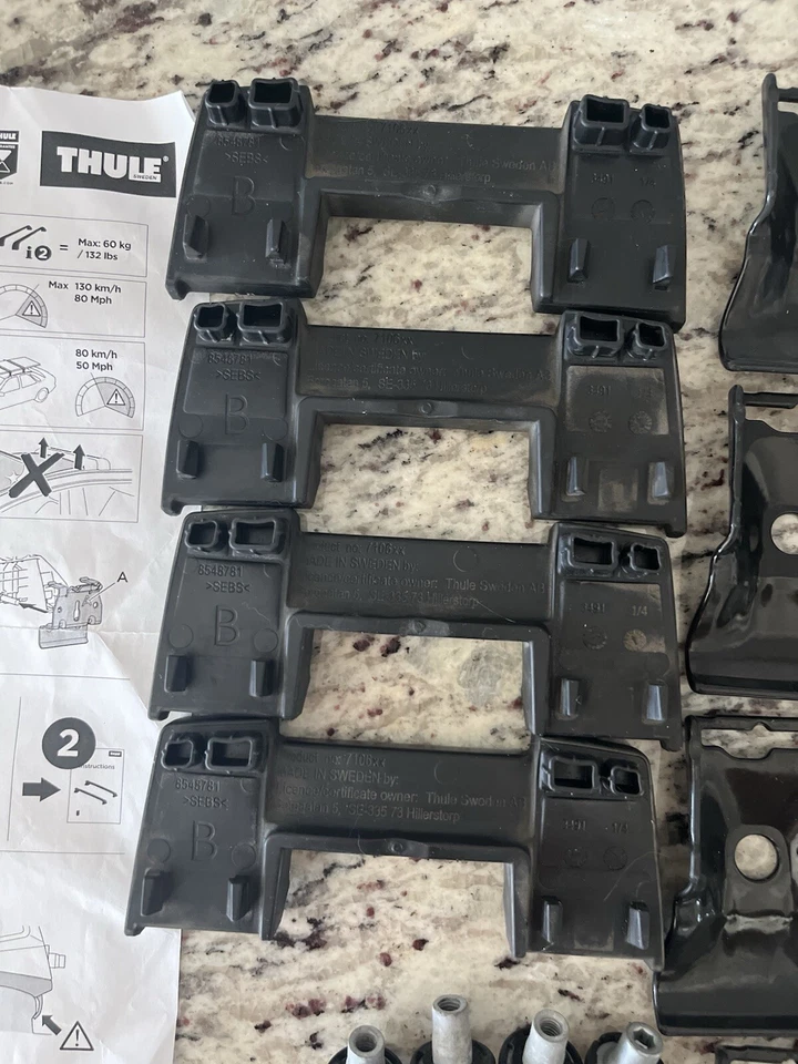 Kit de ajuste de riel empotrado Thule Evo 186094 para Hyundai Kona Foto 3 de 4