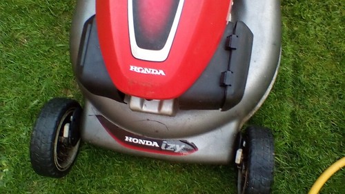 Honda Izy HRG536 Self Propelled Lawnmower - Picture 2 of 6
