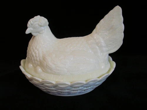 Vintage Large Pattern Glass Covered Hen Basket Custard Milk Glass Color