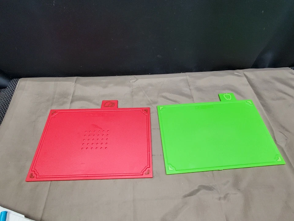 Chopping Board Set for KitchenSet of 4 Small Cutting Boards with Index Color - Image 2 of 4