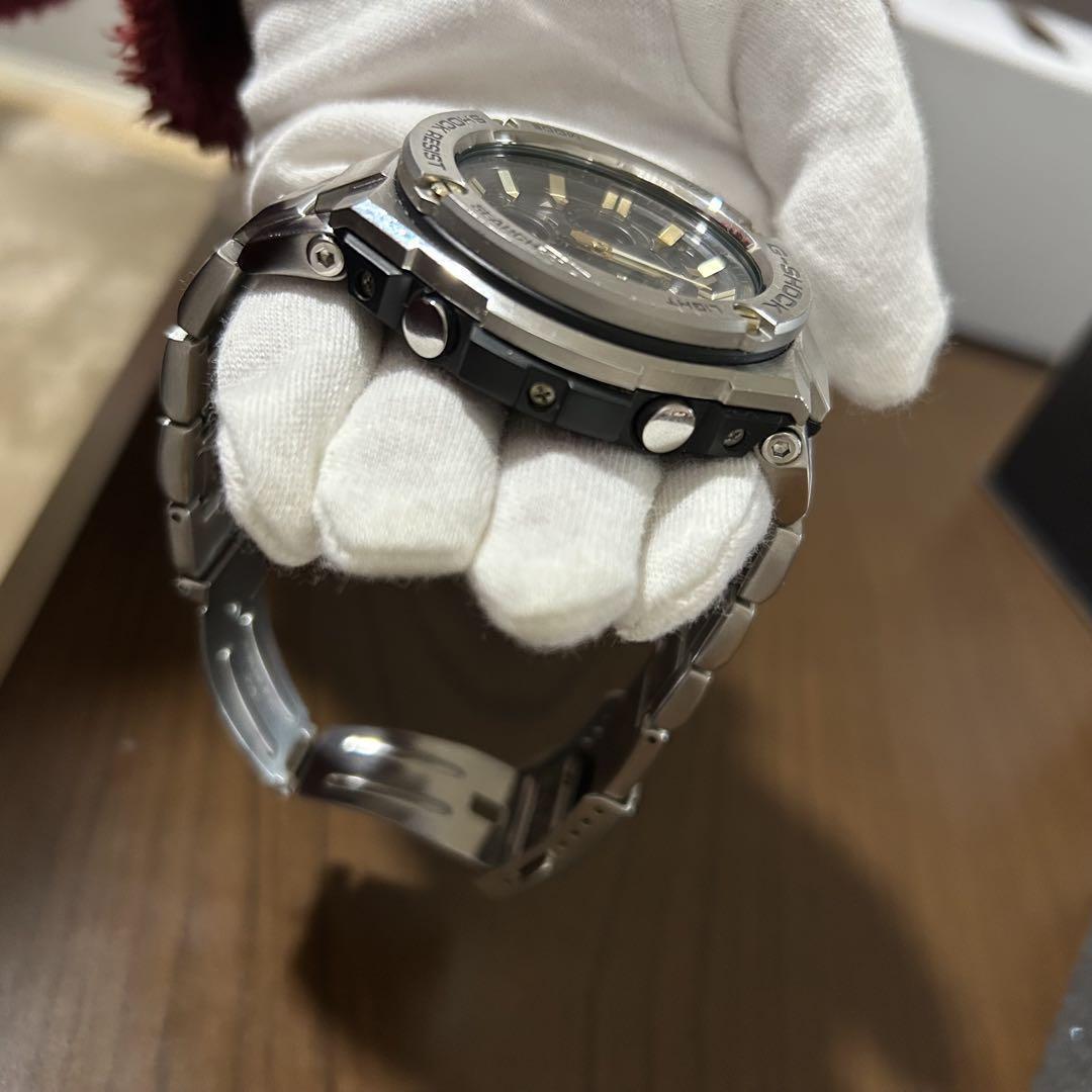 Casio G-Shock 5444/5524 JA Watch - Used, Minor Scratches Casio G-Shock 5444/5524 JA Watch - Used, Minor Scratches