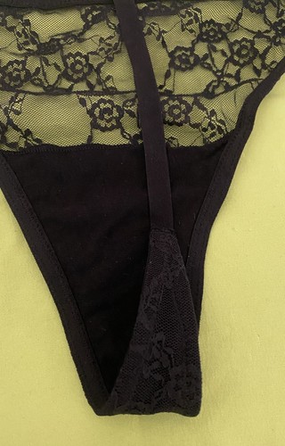 New Adore Me Thong Lace Panties Sheer Panty String Black Lace 2X Plus - Afbeelding 4 van 6