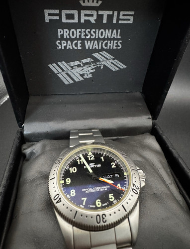 FORTIS 610.22.158.1 Official Cosmonauts Blue Dial Automatic SS 39mm 200M #3160