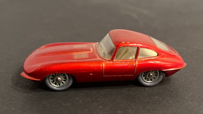 Matchbox Series N°32 E Type Jaguar - Collection
