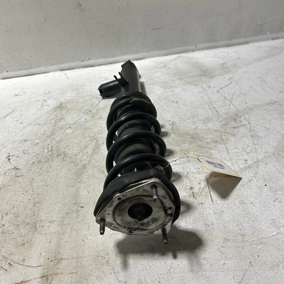 FRONT RIGHT OR LEFT STRUT ABSORBER W D CO-L OEM 16-20 INFINITI Q50 RWD RED SPORT - Imagem 2 de 4