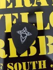 Pearl Jam pick Eddie Vedder "Surfboard cross" guitar pick