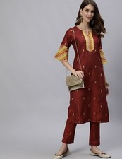 NWT Women Maroon  Yellow Printed Regular Kurta With Trousers Medium