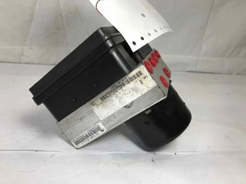 Насос антиблокировочный тормозной Jeep Grand Cherokee 2005 ABS в сборе без контроля тяги - Изображение 2 из 4