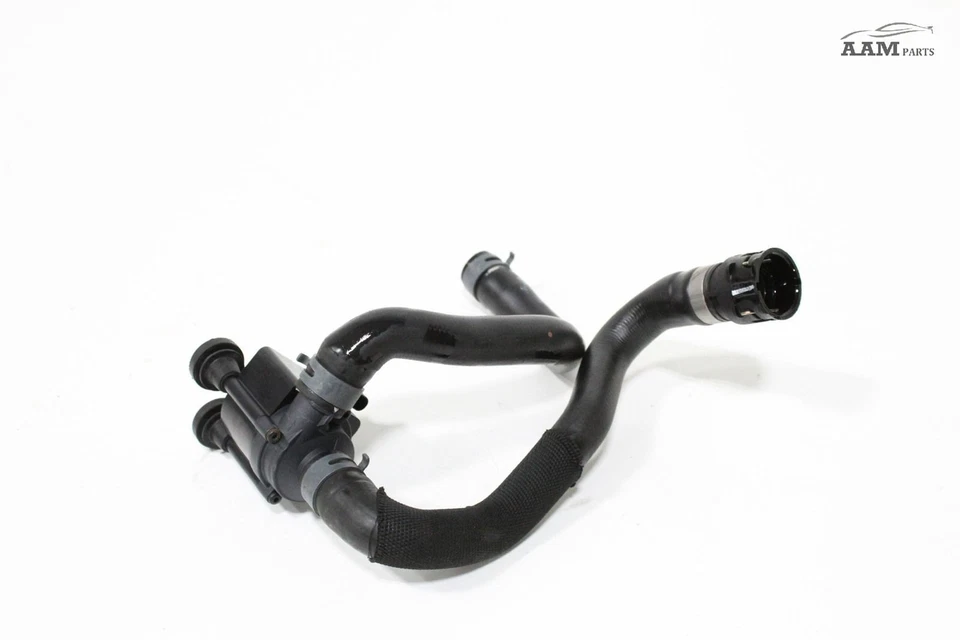 AUDI A5 QUATTRO 2018-20 2,0 L refrigerante secundario bomba de agua auxiliar con manguera OEM Foto 4 de 4