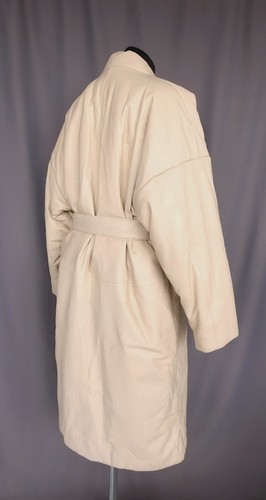 Abrigo acolchado acolchado acolchado con cinturón UTERQUE talla M beige $999 nuevo con etiquetas - Imagen 16 de 24