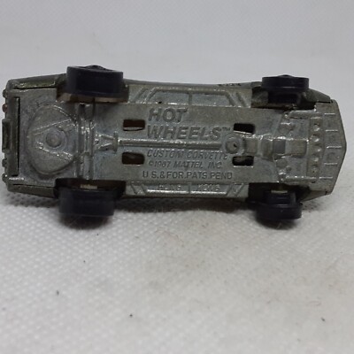 Hot Wheels Redline Custom Corvette 1967 Olive White Interior Made