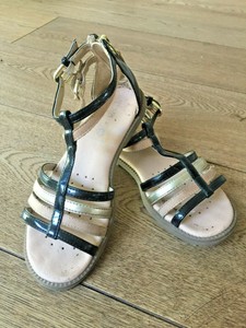 very girls sandals