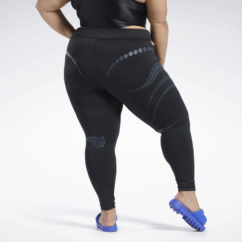 Reebok store gym tights