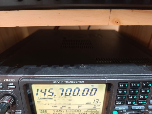 icom ic 7400 hf + icom sm8 - Zdjęcie 3 z 5