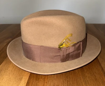 Vintage Knox New York Tan Brown Fedora Hat w/ Feather Size 7 1/8 (57cm) - Image 1 of 4