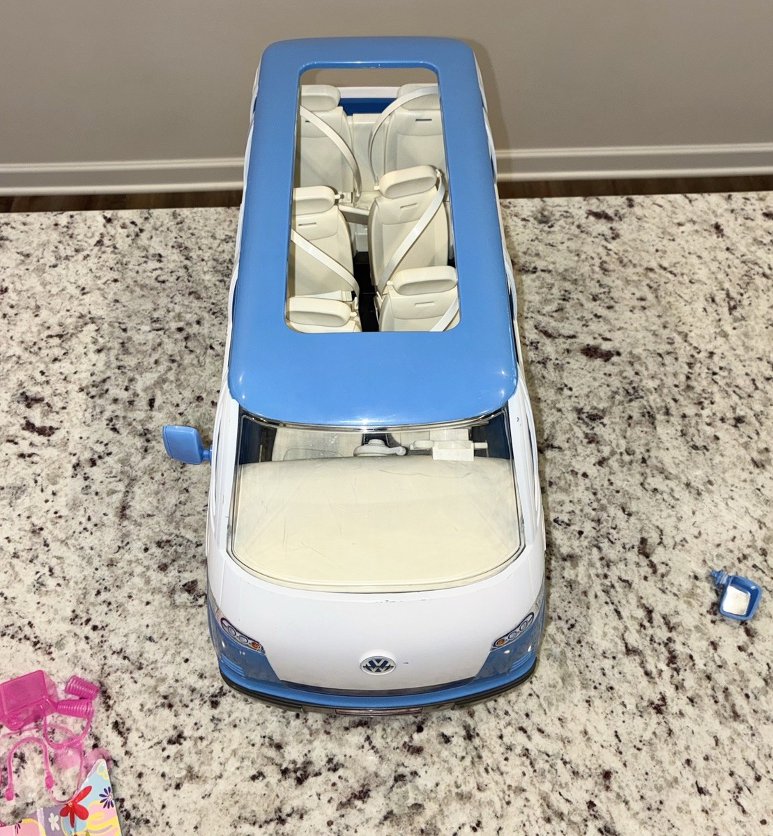 2002 Barbie Doll Volkswagen Microbus Vehicle ALMOST COMPLETE