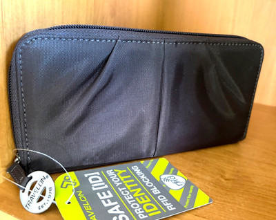 Travelon RFID Blocking Continental Travel Wallet Zip Around Safe ID Brown NWT