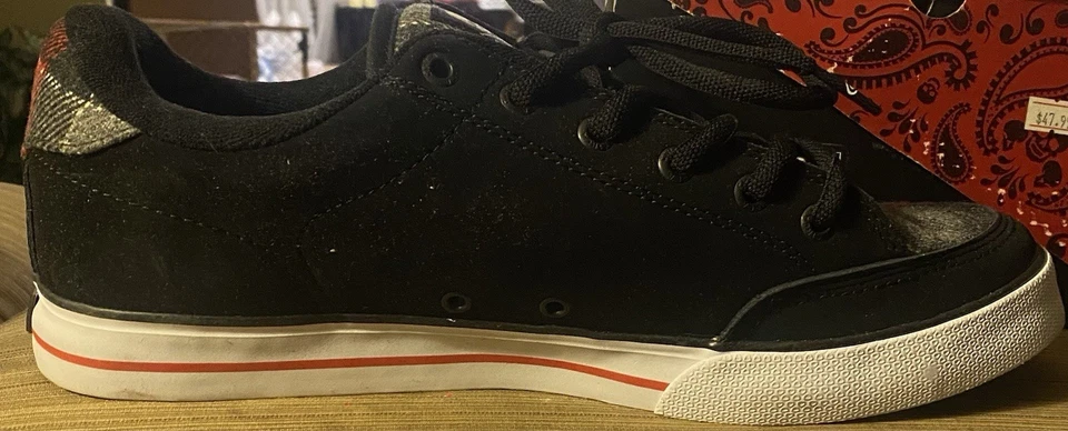 Size 12 Circa 50 Lopez Suede Skateboarding Shoes - Image 3 of 4