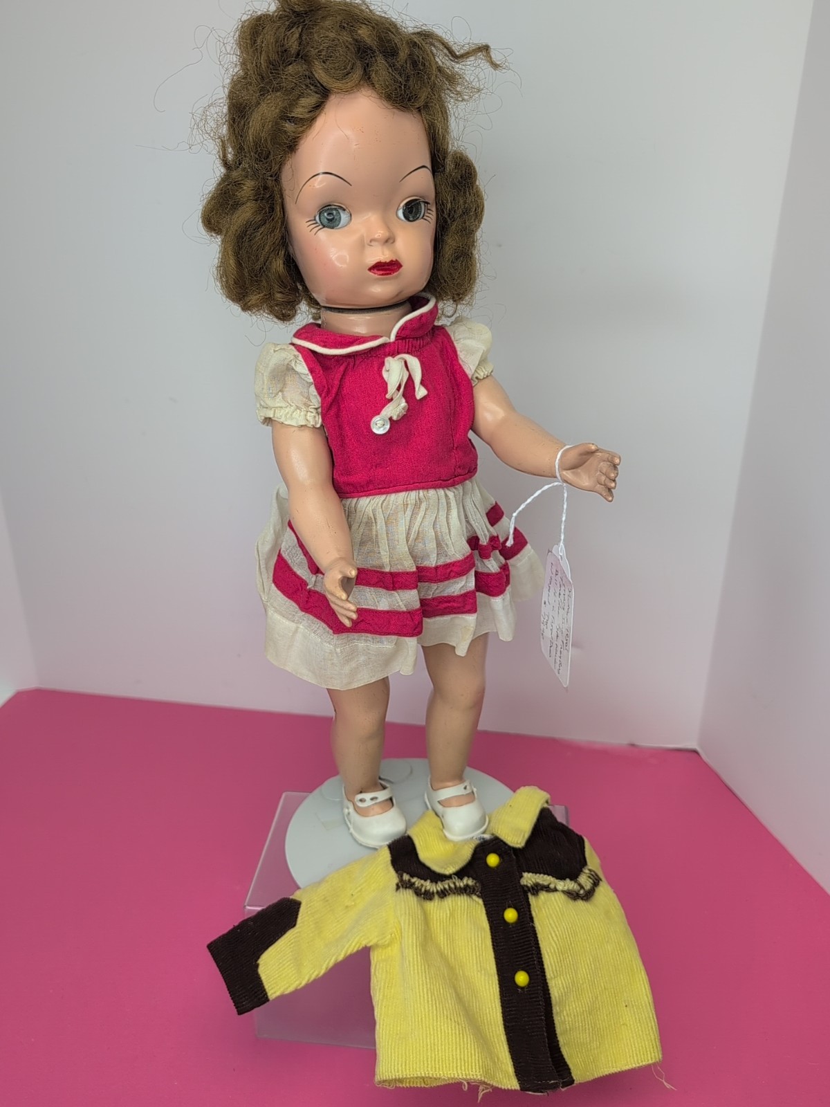 16&rdquo; Vintage 1950's Mary Jane Freyberg Hard Plastic Walker Doll Tagged Outfits #O