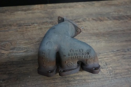 03H253031C Krümmer Abgaskrümmer 1-3. Zyl. 3,2 AXZ 3,6 V6 VW Passat B6 Original