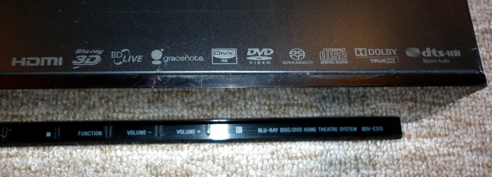 Sony BDV-E370 5.1 Kanäle Heimkinosystem mit HDMI/DTS-HD/Dolby HD/3D/SACD - Bild 3 von 4