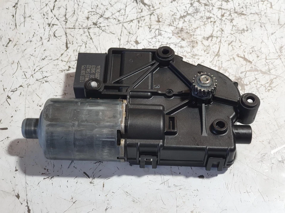 MOTOR TECHO CORREDIZO VOLKSWAGEN TIGUAN 5N 08/11-08/16 Foto 3 de 4