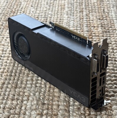 EVGA NVIDIA GeForce GTX 660 2GB / GDDR5 Graphics Card