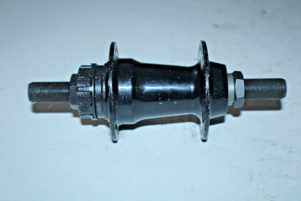 Buje trasero para bicicleta Formula negro 48H 110 mm tuerca/perno MTB tierra grava ¡Envío rápido a EE. UU.! Foto 4 de 4