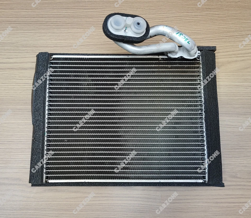 GENUINE EVAPORATOR ASSEMBLY 95411M68P21 - Image 4 of 4