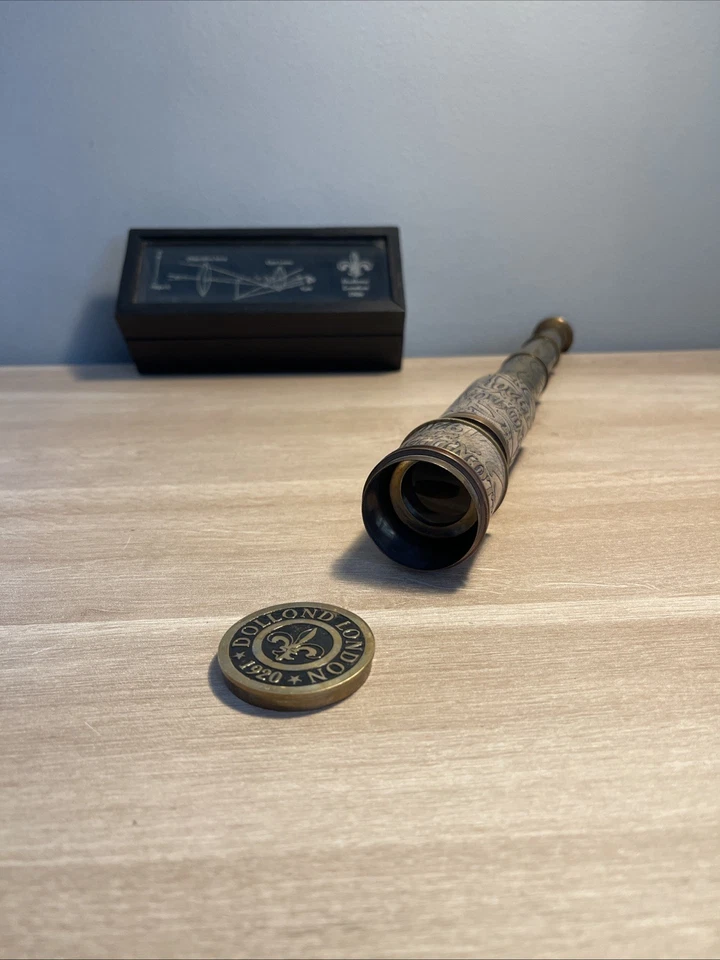 Longue Vue De Marine Cuir Laiton Ciselé + Boîte En Bois Et Verre  - Photo 3/4