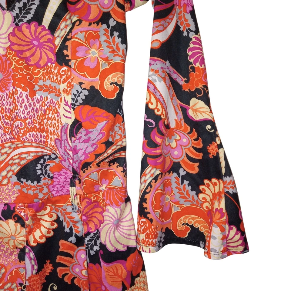 Mini Vestido Leg Avenue Cuello en V Manga Larga Floral S M Manga Campana Mod Hippie Foto 4 de 4