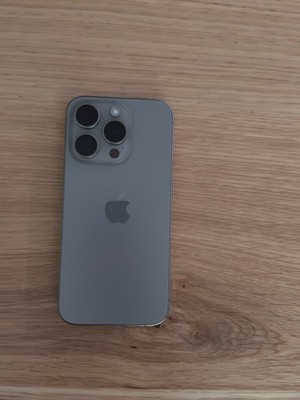 iPhone 15 Pro Max, Natural Titanium