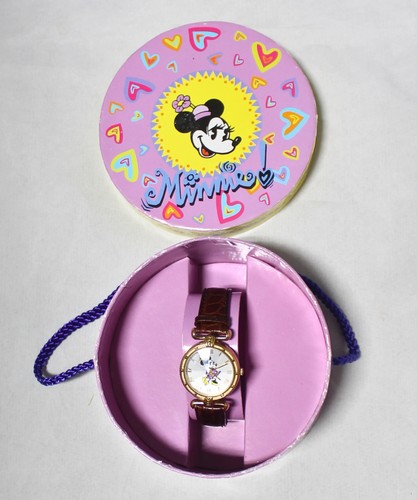 Reloj de cuero Minnie Mouse edición limitada