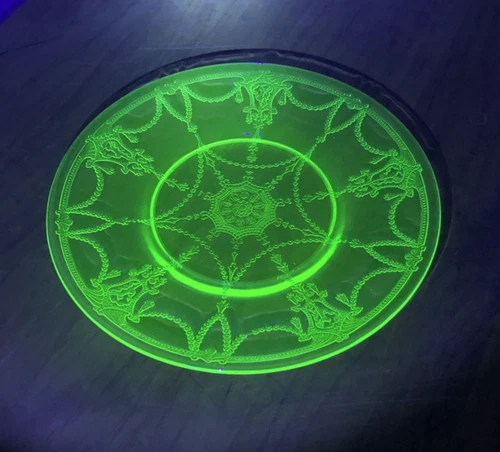 Cameo Ballerina Depression Glass 8.25” Plate Green Uranium