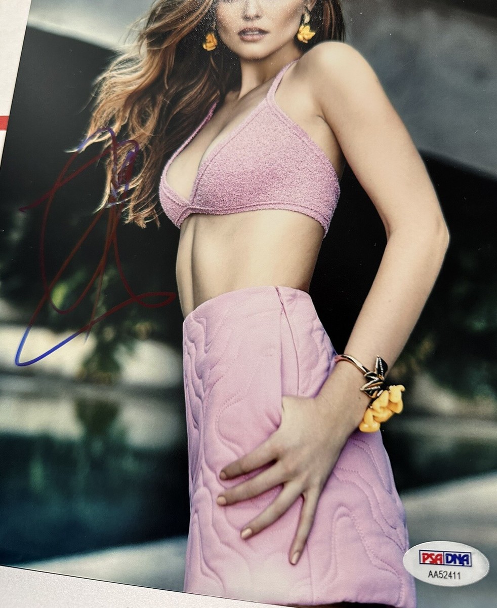ZOEY DEUTCH SIGNED SEXY PHOTO 8X10 ZOMBIELAND AUTOGRAPH BEFORE I