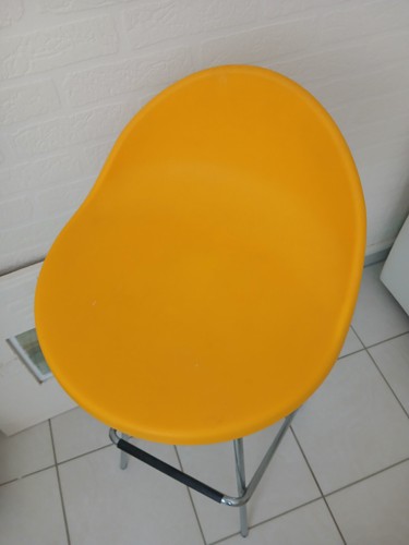 Design Barhocker Midj Roberto Foschia Bügelhocker Yellow bar stool - Bild 2 von 10