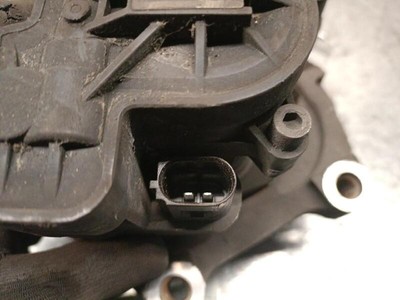 bremssättel hinten links VOLKSWAGEN TOURAN 5T1 2.0 TDI 8V0615423D rectp5356903