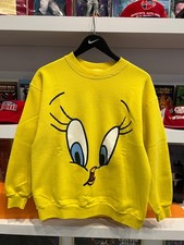 Vintage 1999 Tweety Bird Six Flags Theme Park Sweatshirt Sz M