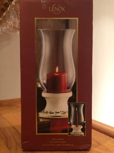 Lenox Holiday Tartan Collection Hurricane w/ Red Pillar Candle Mint ~ NIB